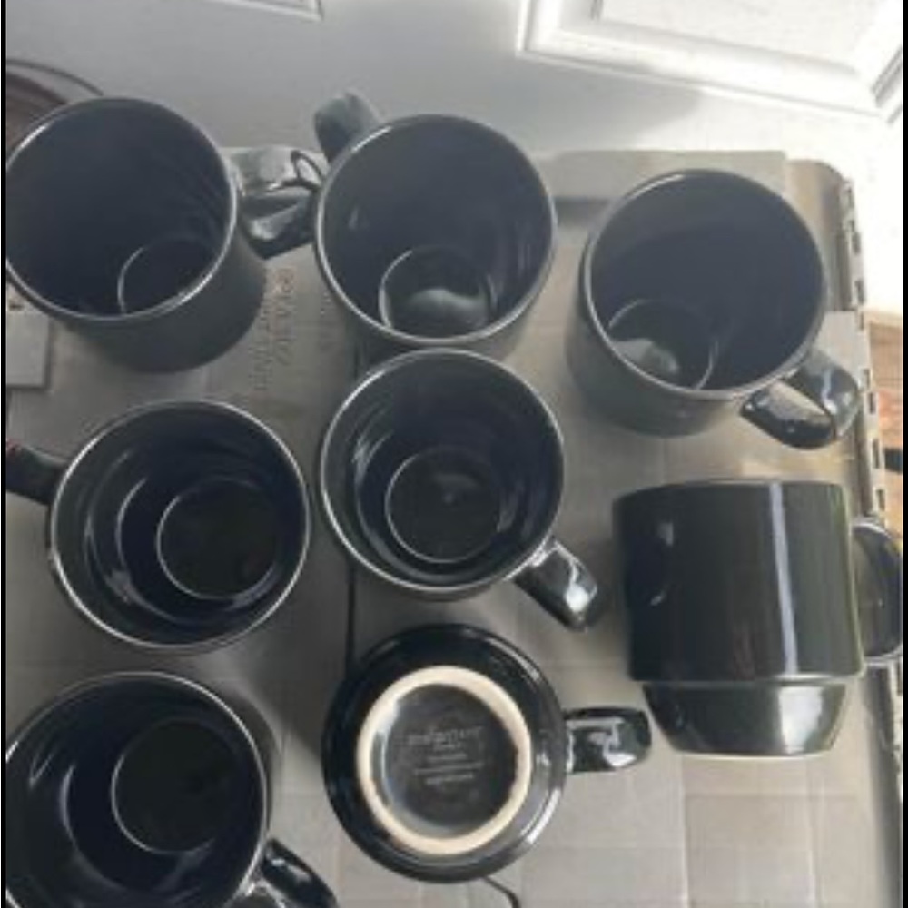Black dish set